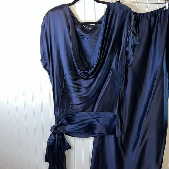 Christyne Forti Silk Skirt Suit Women’s Size 8 Navy Blue Rhinestone / faux Pearl - Picture 4 of 7